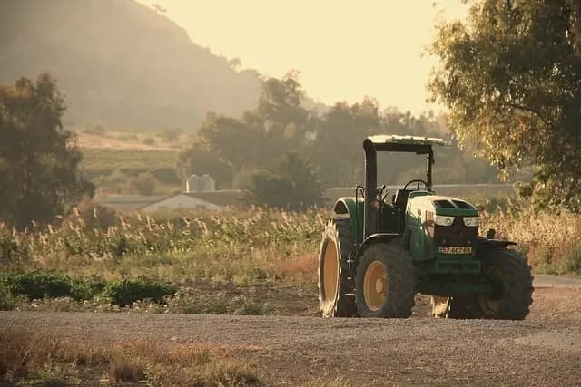 Les erreurs courantes à éviter lors de l'achat d'une remorque agricole