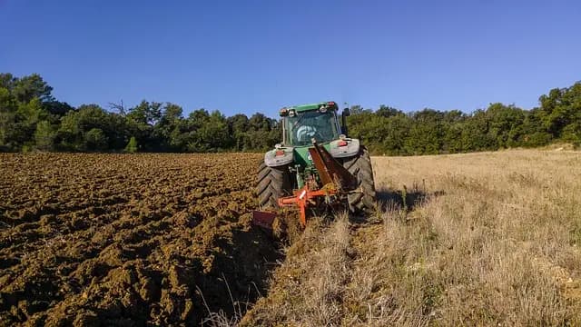5 erreurs à éviter lors de l'achat d'une remorque agricole