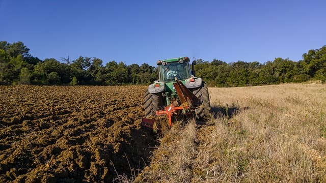 Les 5 meilleures remorques agricoles pour un usage moderne